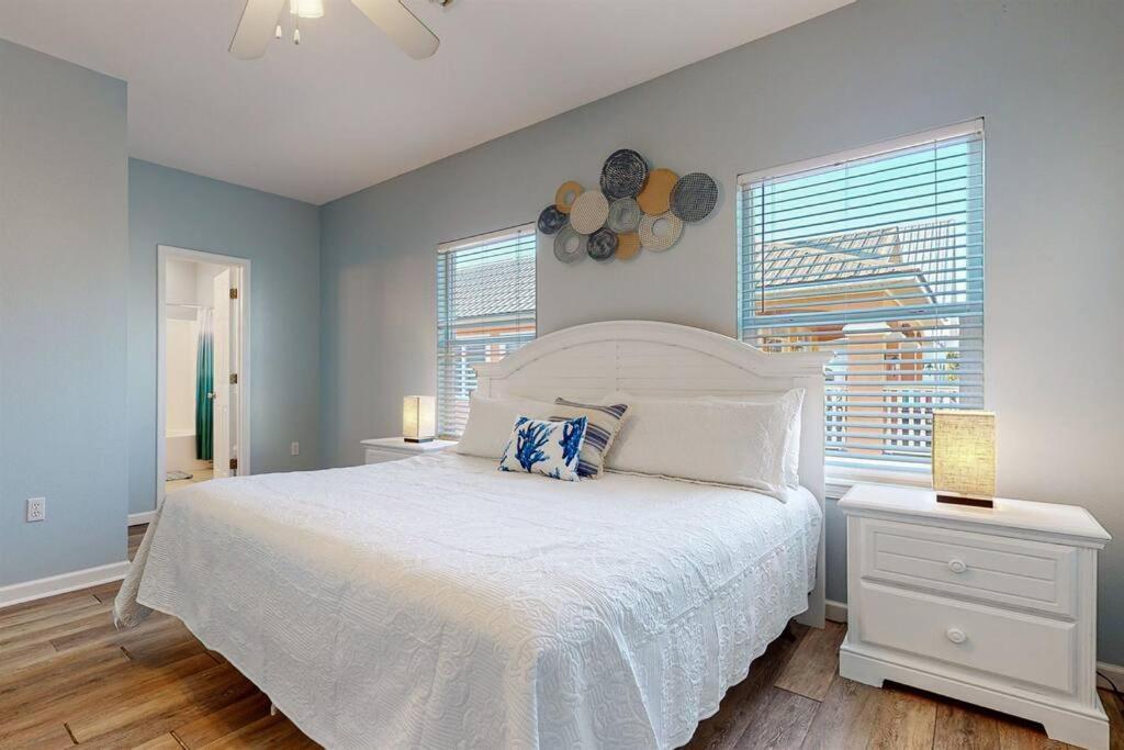 Eye-Catching Property W/ Picturesque Coastal Views Gulf Shores Exterior foto